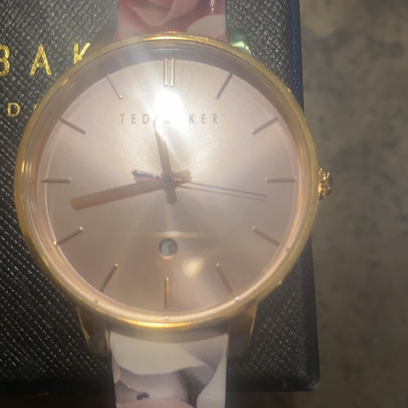 Ted baker leather watch - Picture 2 of 5